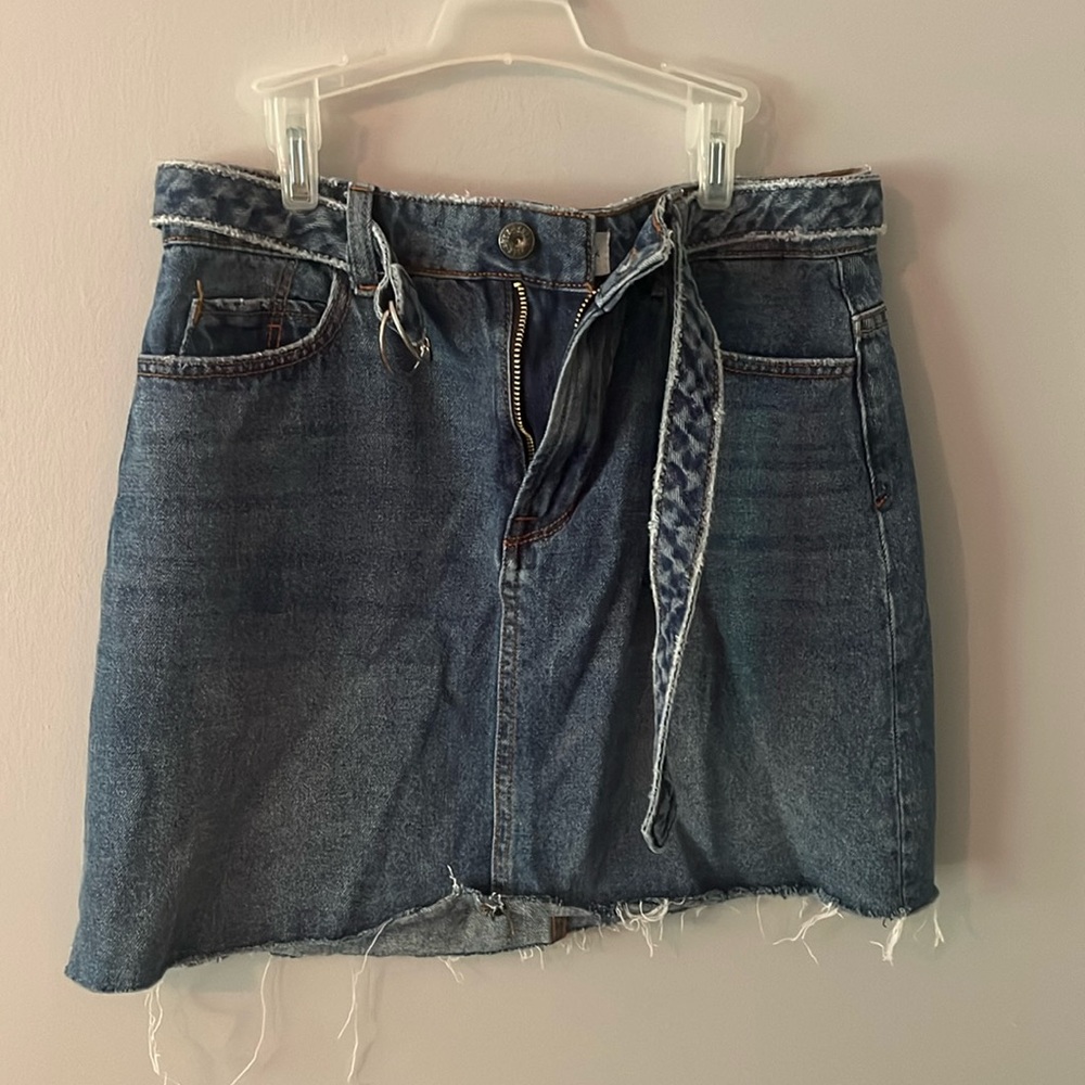 Sneak peek Denim skirt